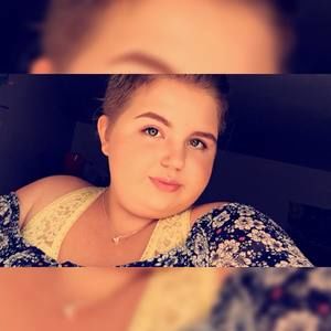 Meet your Posher, Paige